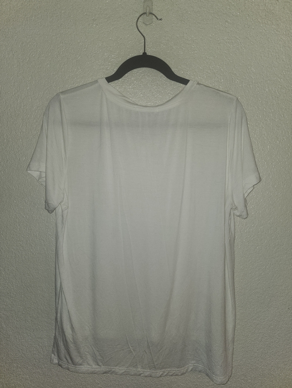 🤍NWOT Basic Bae "95% Bamboo🎋 5% Spandex V-Neck High-Low T-Shirt" White🤍 Large - Picture 11 of 11